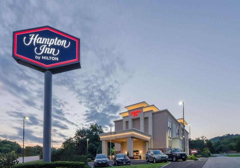 فندق Hampton Inn Covington