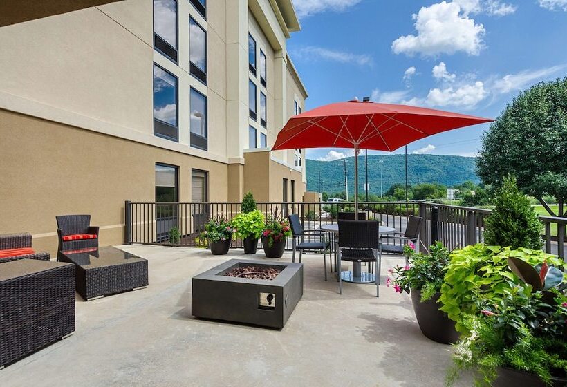 فندق Hampton Inn Covington