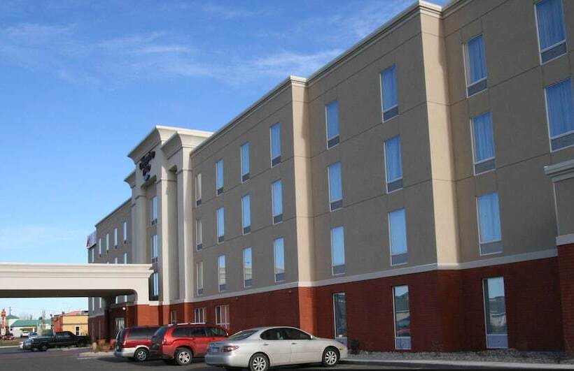 فندق Hampton Inn By Hilton Fort Saskatchewan