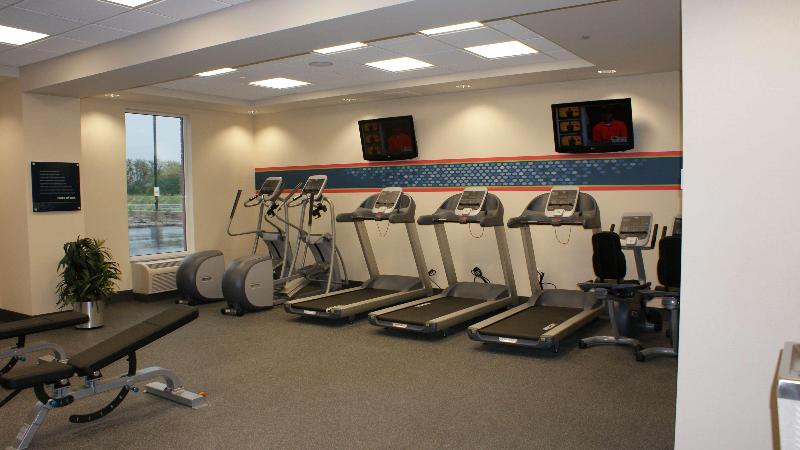 فندق Hampton Inn By Hilton Fort Saskatchewan