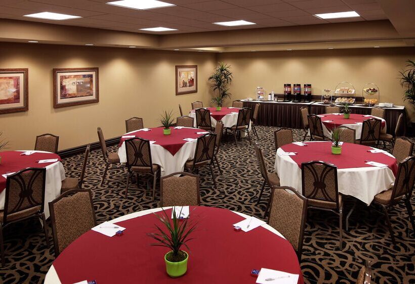 فندق Hampton Inn By Hilton North Bay