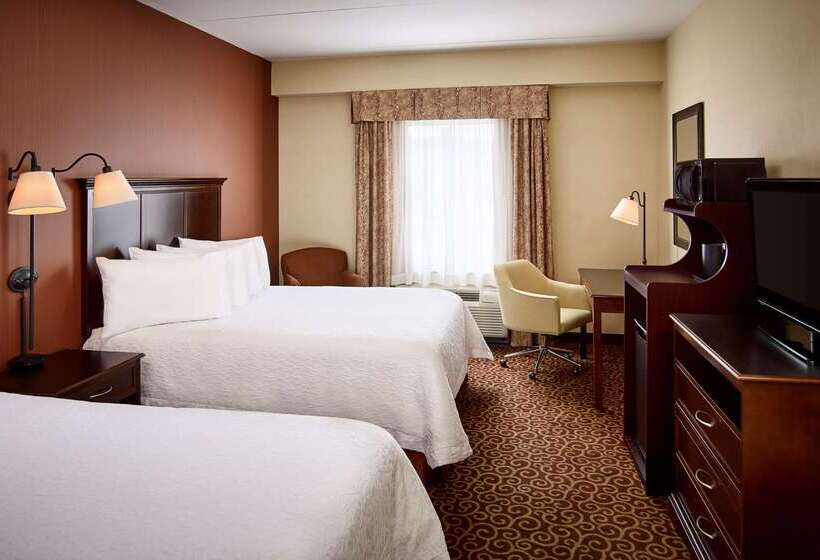 فندق Hampton Inn By Hilton North Bay