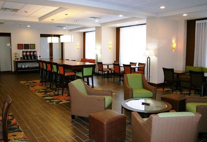 فندق Hampton Inn By Hilton Edmonton/south, Alberta, Canada
