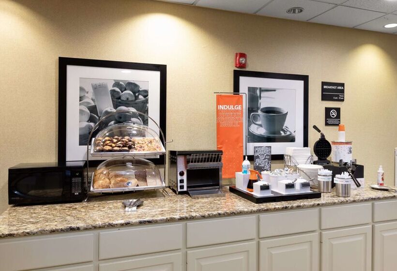 هتل Hampton Inn & Suites Baton Rouge  I10 East