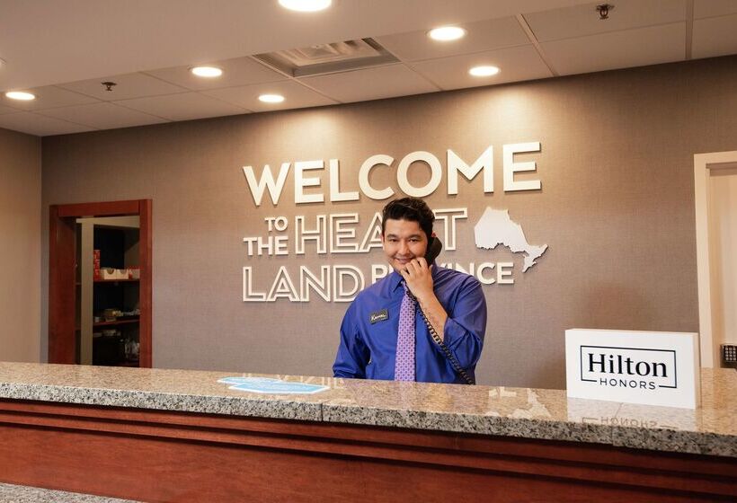 فندق Hampton Inn & Suites Barrie