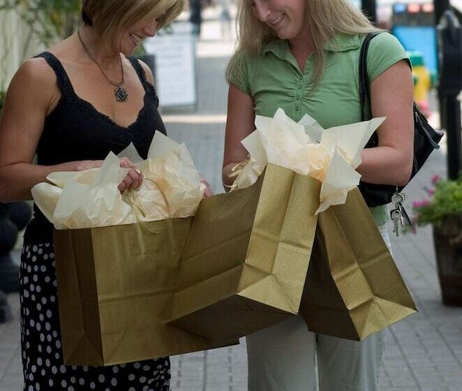 فندق Hampton Inn & Suites Barrie