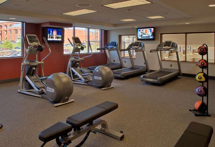 호텔 Hampton Inn & Suites Saratoga Springs Downtown