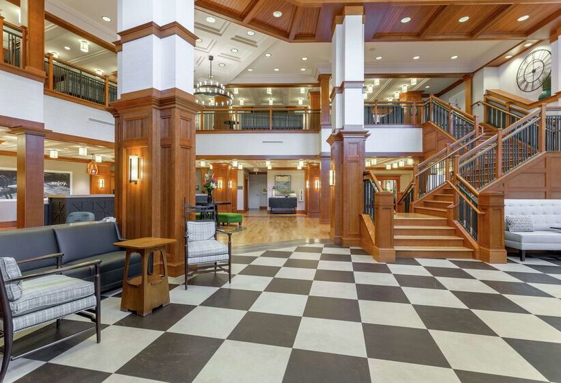 호텔 Hampton Inn & Suites Saratoga Springs Downtown