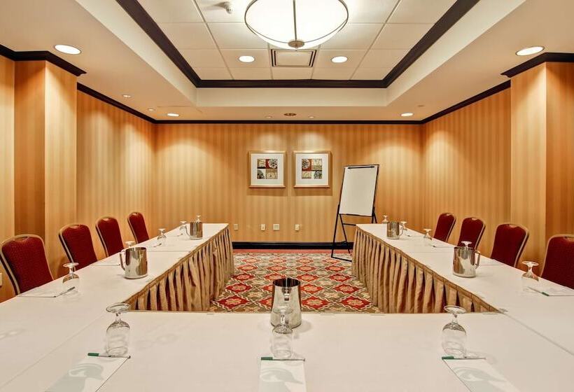 酒店 Hampton Inn By Hilton Toronto Airport Corporate Centre