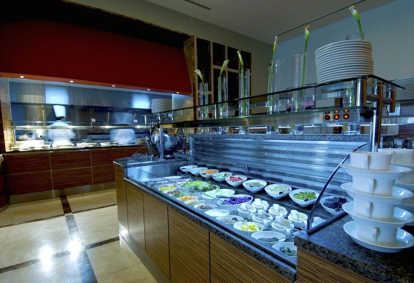 בית מלון כפרי Hilton Garden Inn Riyadh Olaya