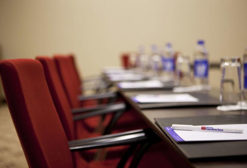 בית מלון כפרי Hilton Garden Inn Riyadh Olaya