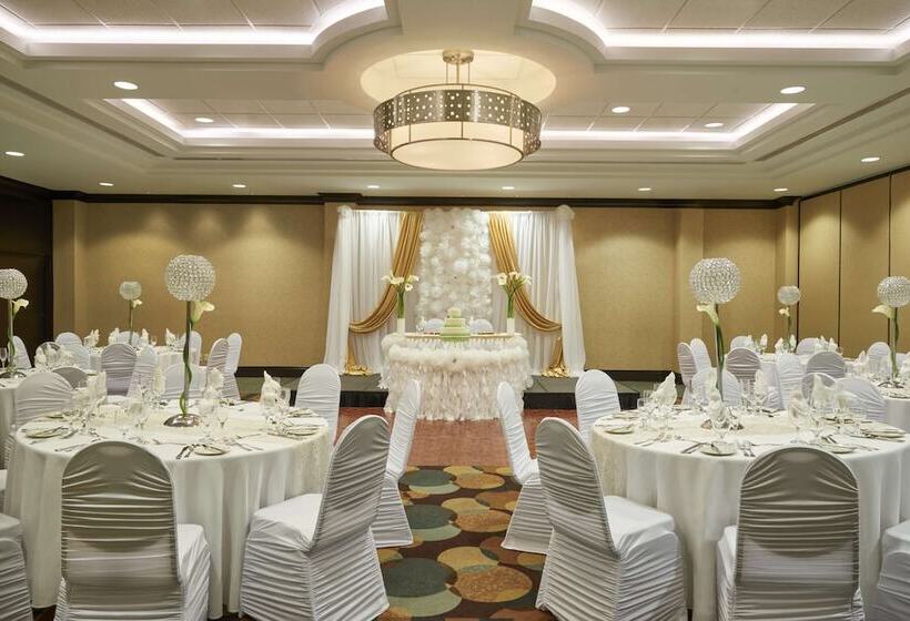 ホテル Hilton Garden Inn Toronto Airport West/mississauga