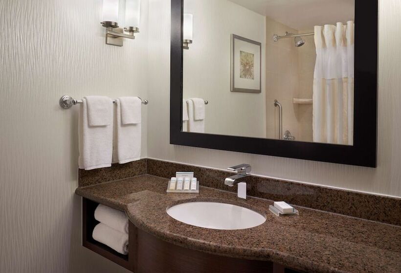 ホテル Hilton Garden Inn Toronto Airport West/mississauga