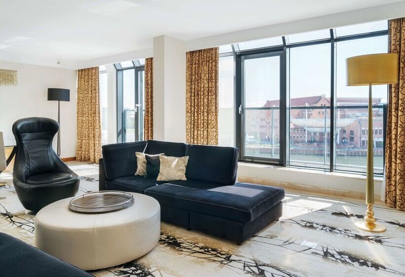 فندق Hilton Gdansk