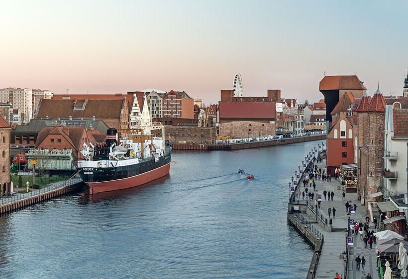 فندق Hilton Gdansk