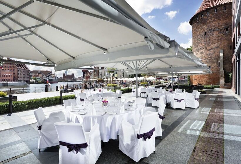 فندق Hilton Gdansk