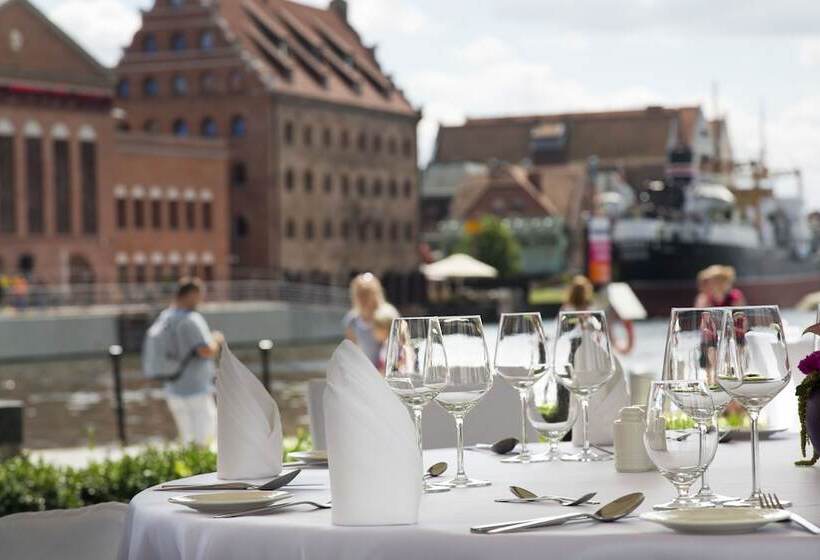 فندق Hilton Gdansk