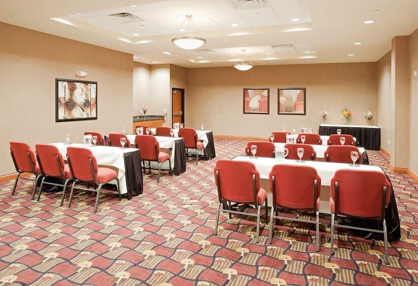 Holiday Inn Hotel & Suites Grand Junction Airport, An Ihg