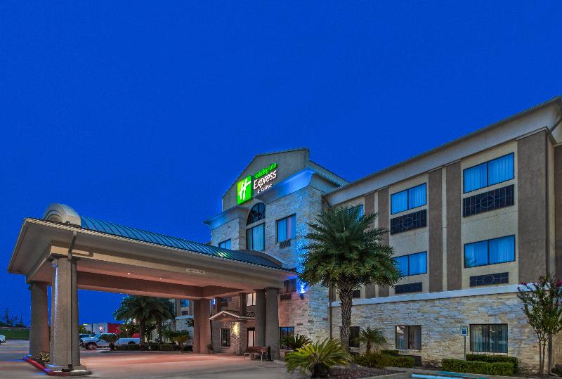 Holiday Inn Express Hotel & Suites Beaumont Northwest, An Ihg