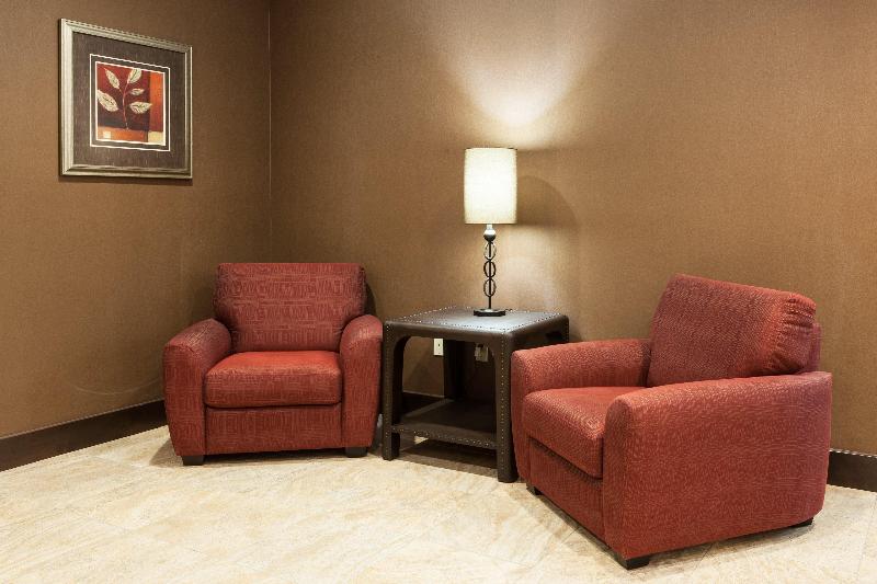 Holiday Inn Express Hotel & Suites Cheyenne, An Ihg