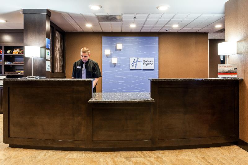 Holiday Inn Express Hotel & Suites Cheyenne, An Ihg