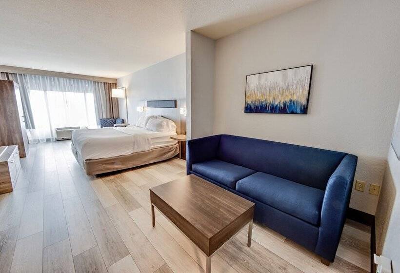 Holiday Inn Express Hotel & Suites Ohio State University  Osu Medical Center, An Ihg