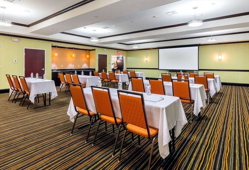 Holiday Inn Express Hotel & Suites Dallas West, An Ihg