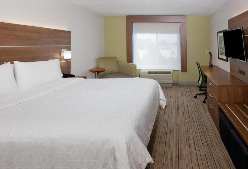 Holiday Inn Express Hotel & Suites Dothan North, An Ihg
