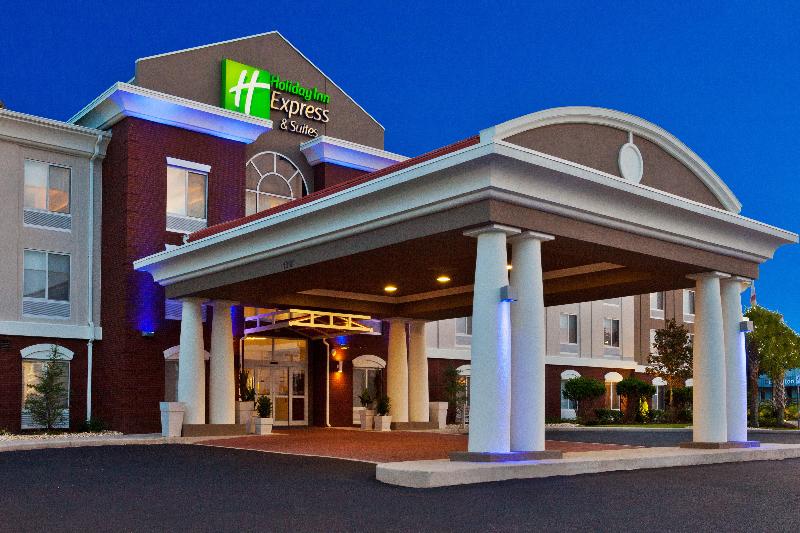 Holiday Inn Express Hotel & Suites Dothan North, An Ihg