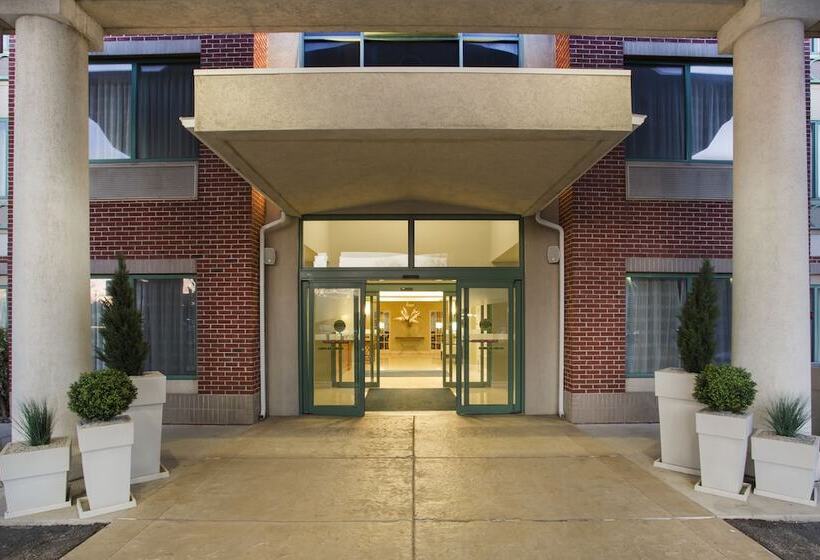 Holiday Inn Express Hotel & Suites Kalamazoo By Ihg