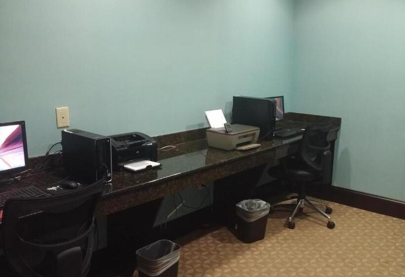 호텔 Holiday Inn Express Augusta North, An Ihg