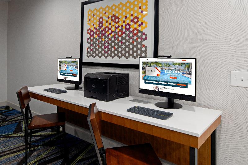 בית מלון כפרי Holiday Inn Express Fresno South, An Ihg