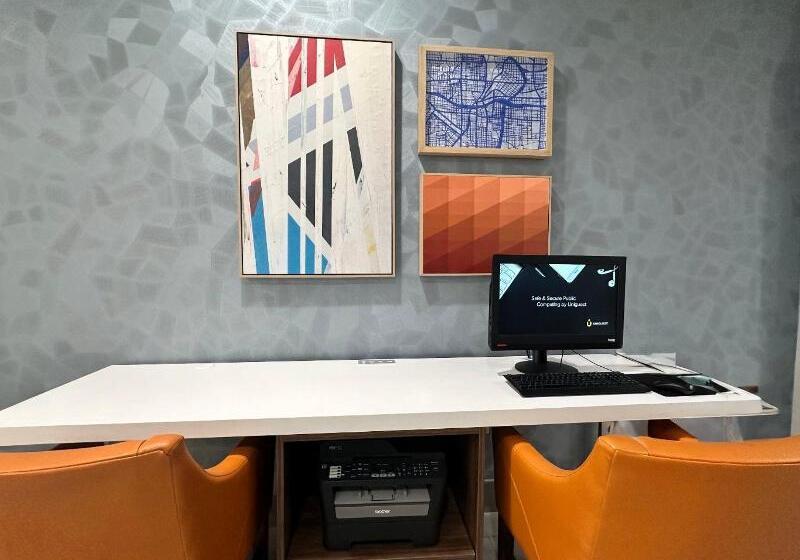 酒店 Holiday Inn Express Kearney, An Ihg