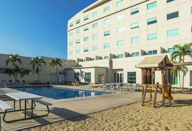 فندق Holiday Inn Express Manzanillo, An Ihg
