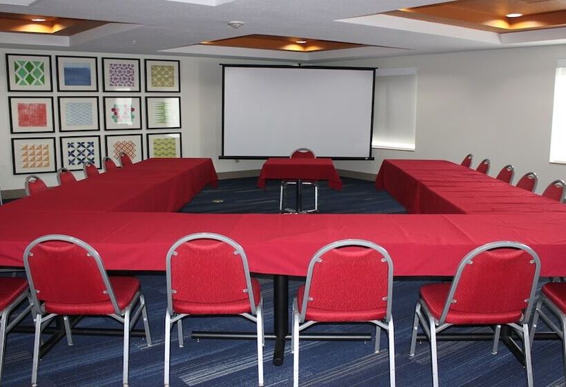 فندق Holiday Inn Express Orlando   South Davenport, An Ihg