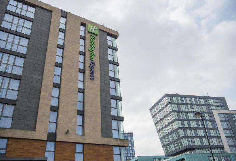 هتل Holiday Inn Express Sheffield City Centre By Ihg