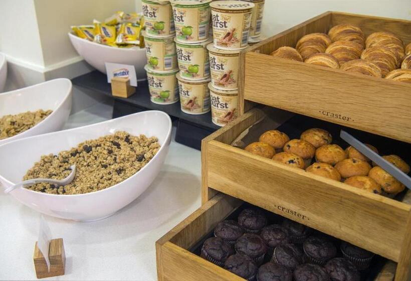 هتل Holiday Inn Express Sheffield City Centre By Ihg