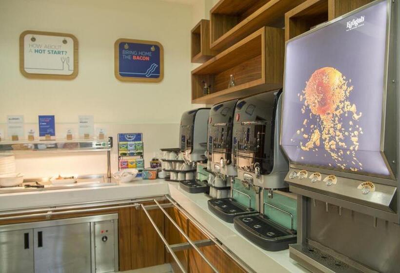 هتل Holiday Inn Express Sheffield City Centre By Ihg