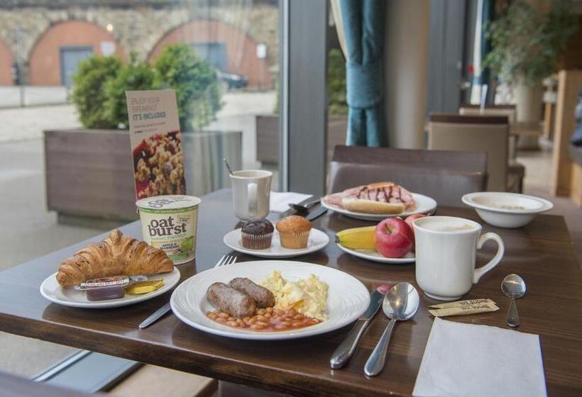 هتل Holiday Inn Express Sheffield City Centre By Ihg