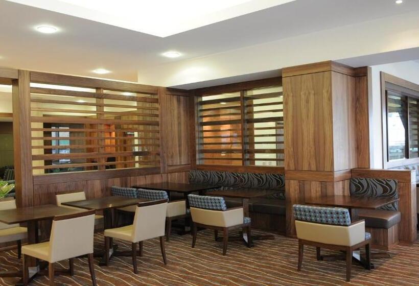 هتل Holiday Inn Express Sheffield City Centre By Ihg