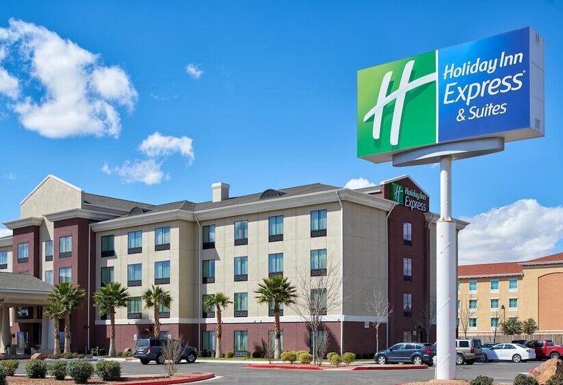 בית מלון כפרי Holiday Inn Express & Suites El Paso Airport, An Ihg