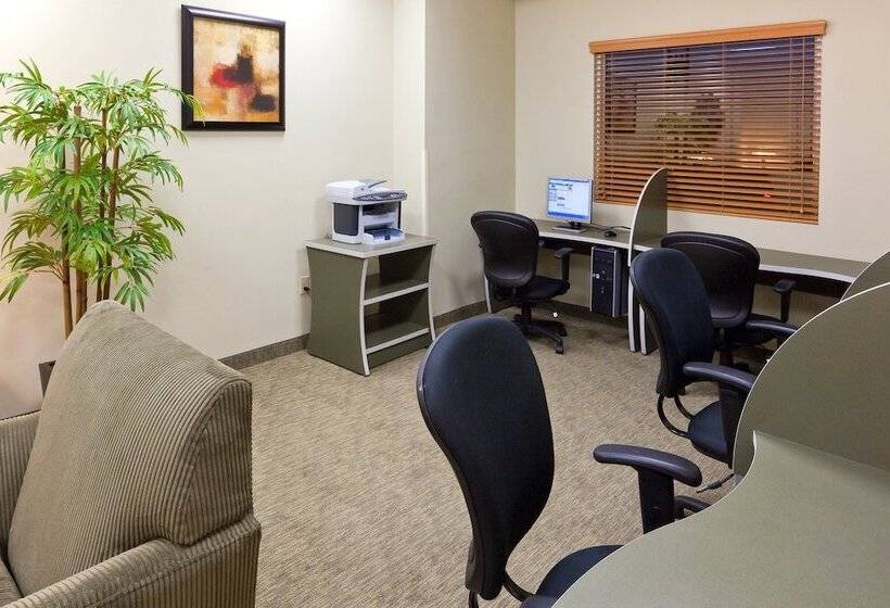 ホテル Holiday Inn Express & Suites Monterrey Aeropuerto, An Ihg