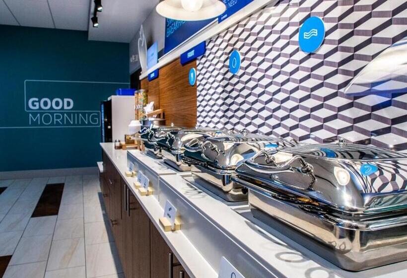 בית מלון כפרי Holiday Inn Express & Suites   Oklahoma City Airport, An Ihg