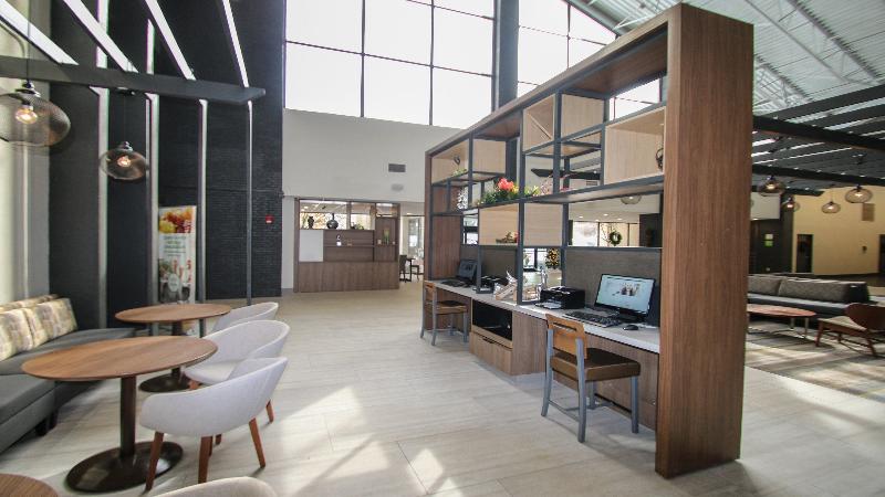 فندق Holiday Inn Roanoke Airport   Conference Ctr, An Ihg