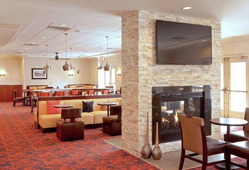 בית מלון כפרי Homewood Suites By Hilton Boston/cambridgearlington, Ma