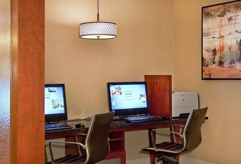 בית מלון כפרי Homewood Suites By Hilton Boston/cambridgearlington, Ma