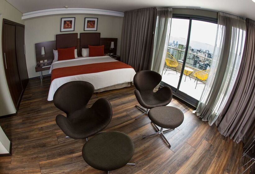 Howard Johnson La Cañada Hotel & Suites