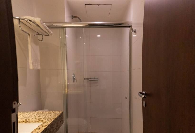 ホテル Ibis Styles Belem Nazare