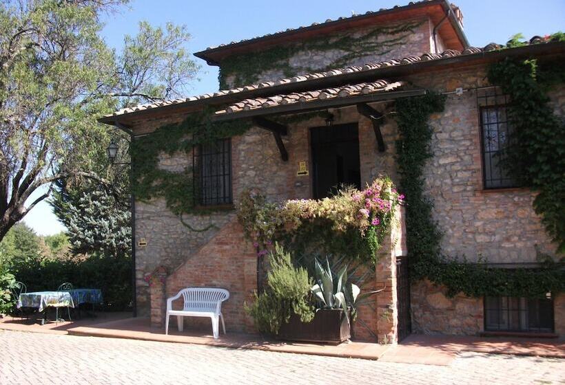 ホテル Il Pietreto