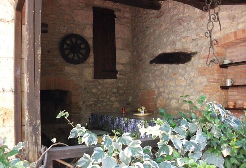 ホテル Il Pietreto